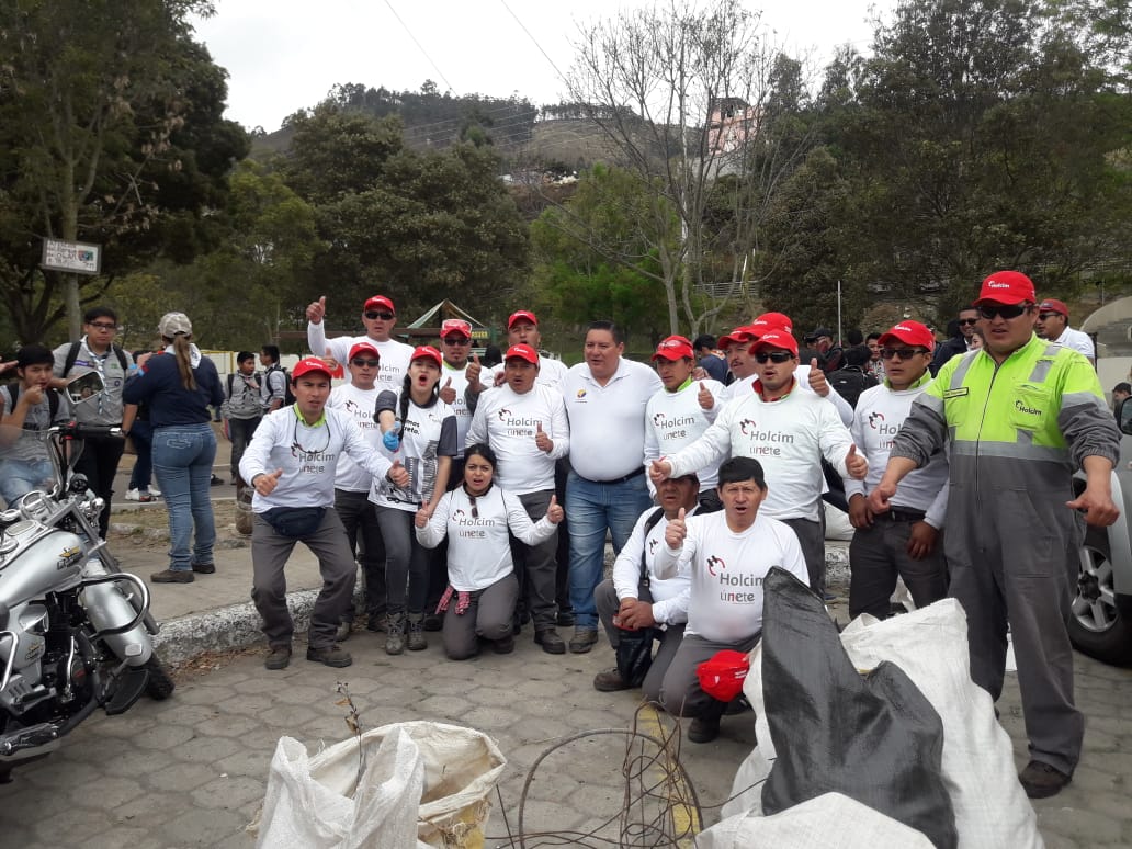 voluntariado unete en playas y ambato 27