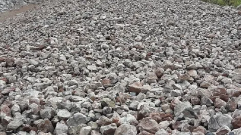 agregados_gruesos_piedra_bola_cribada
