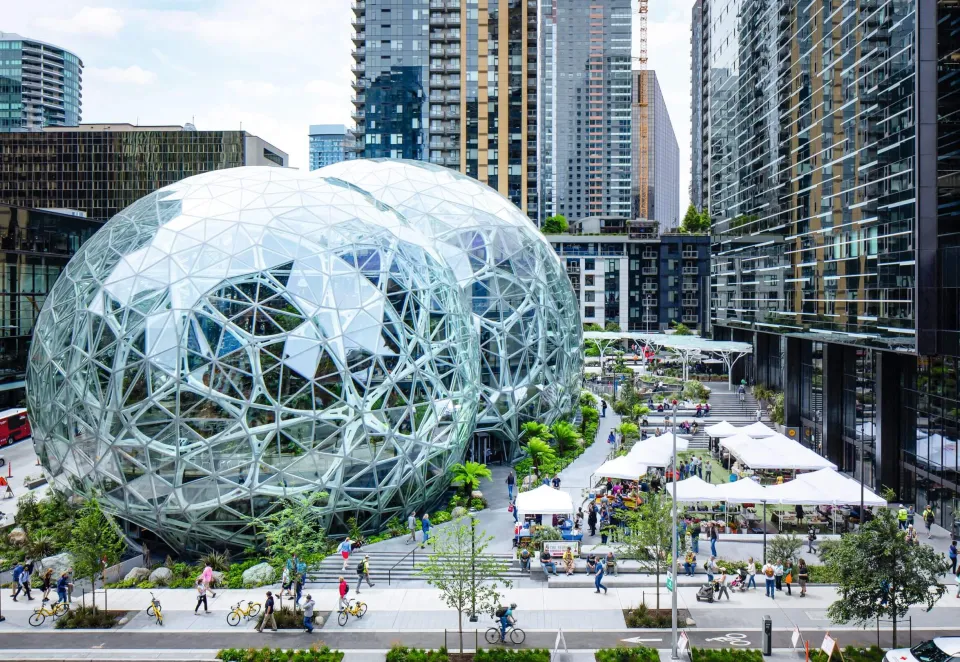 annual report 2021 official image