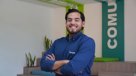 Jael Rea administrador comercial