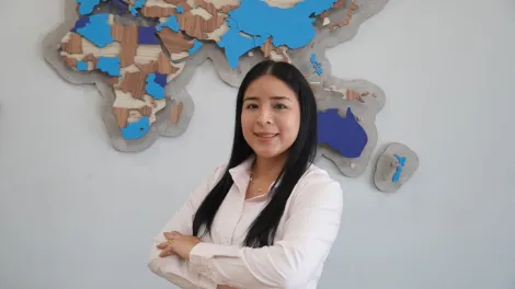 Lady mogrovejo especialista de categorías retail